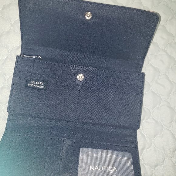 Natical Wallet - Picture 4 of 6